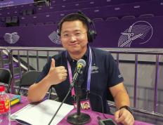 高中语文老师“跨界”英文播报员，亚运会赛场响起“广州声音”
