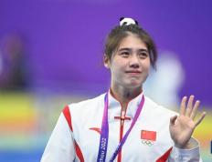游泳冠军赛：张雨霏200蝶夺金，陈露颖绝杀成功也获得奥运资格