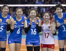 中国女排成功晋级巴黎奥运会，战胜墨西哥取得资格赛胜利