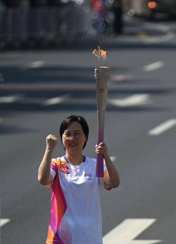 杭州亚运会 | 杭州亚运会火炬在湖州传递