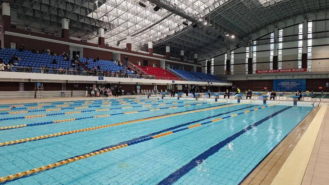 “泳”争第一！2023年涪陵区青少年游泳比赛开赛→