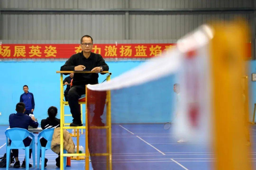广西消防救援队伍2023年 “学训词、筑忠魂、展英姿”体育比赛羽毛球预赛正式开幕