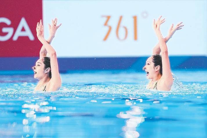 多哈游泳世锦赛中国花游摘金 双胞胎姐妹花再圆冠军梦
