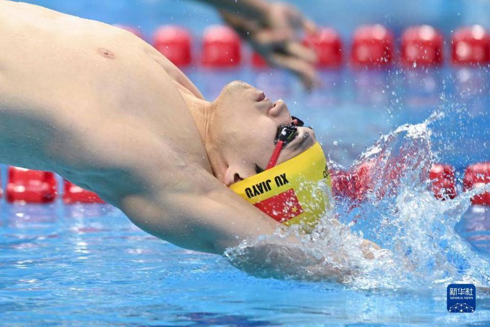 游泳冠军赛：男子200仰尴尬，无人达奥运A标，徐嘉余夺冠