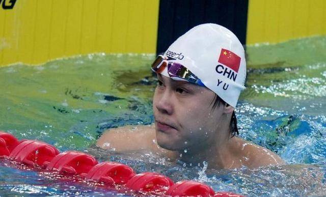 游泳冠军赛：潘展乐50自夺冠，可惜无人达到奥运A标成绩