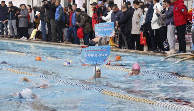 168体育资讯：2024镇江市迎新年冬泳挑战赛正式开赛！