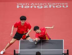 中国选手包揽乒乓球混双金银牌