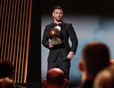 央视评年度十大体育新闻：梅西第八个金球奖仅排第五惹争议！