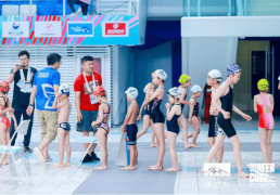 168体育资讯：1900名小选手参赛 “水立方”青少年游泳公开赛揭幕！
