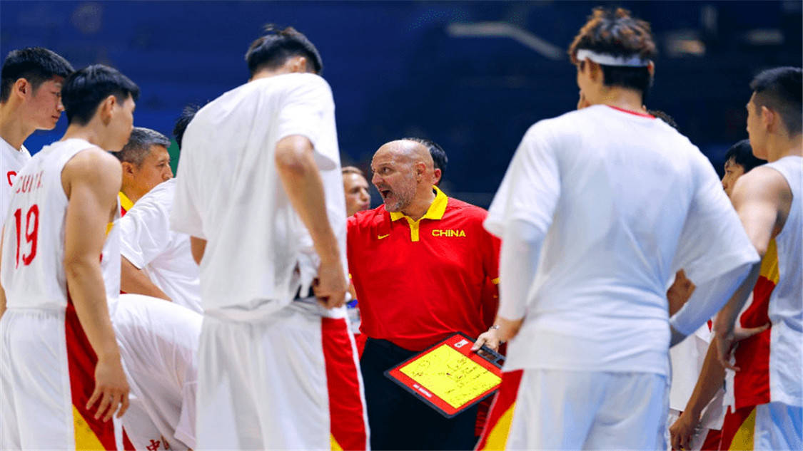 姚明下课悬念揭开，乔尔杰维奇宣布轰动决定：中国男篮重返奥运会