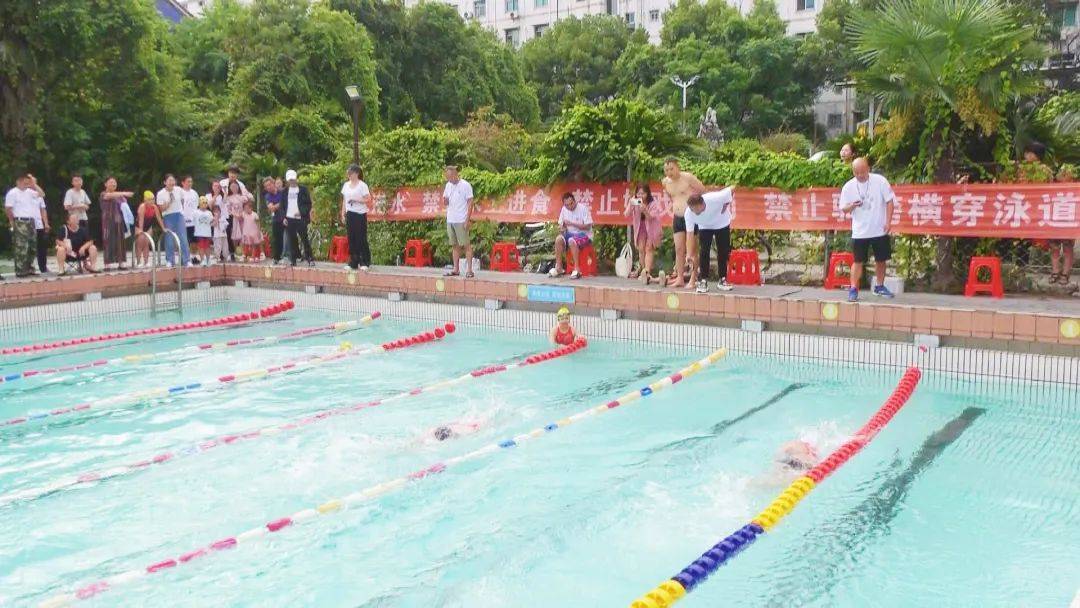 围观！安义县游泳协会第二届全民健身游泳比赛圆满举行！
