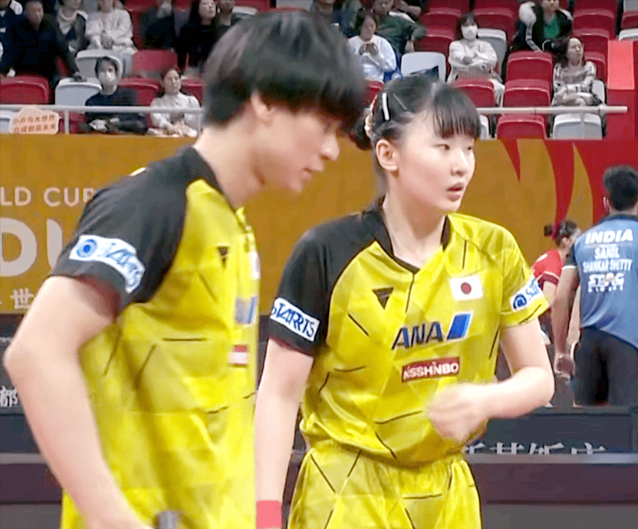 乒乓球世界杯：早田希娜险被爆冷！日本8-2开门红，张本兄妹赢球