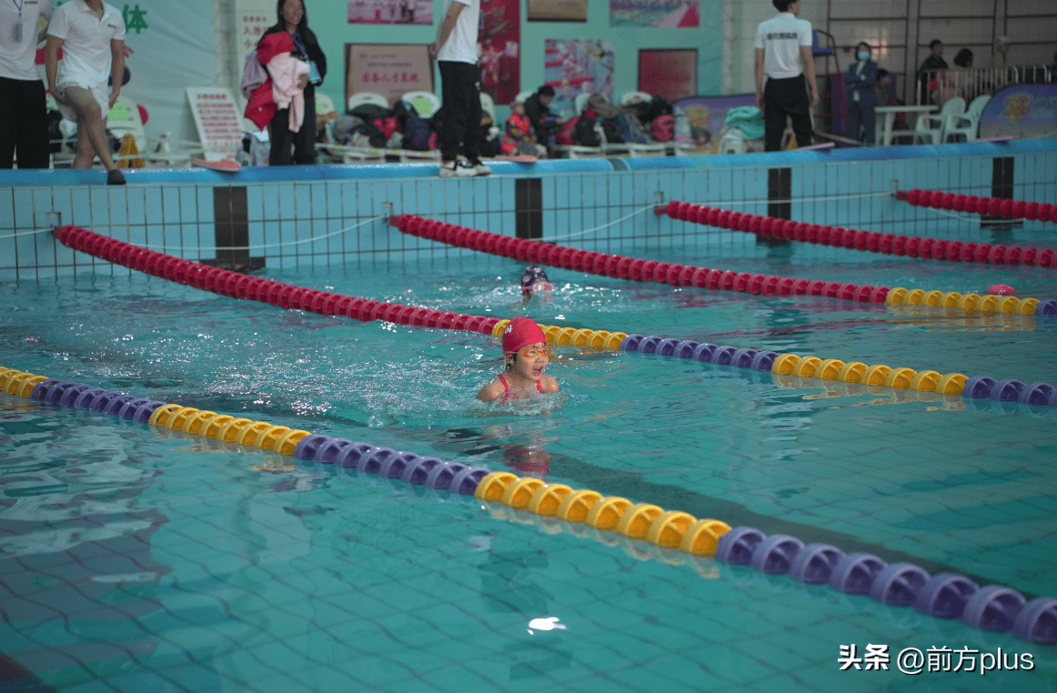 西安经开区2023年中小学生游泳赛事圆满举行