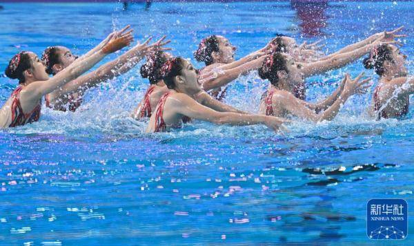 游泳世锦赛丨中国队夺得花样游泳集体技术自选冠军