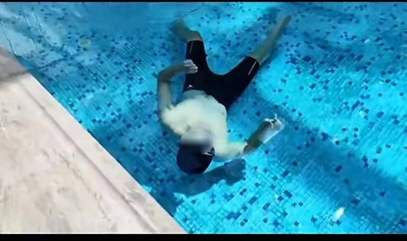 游泳教练憋气训练溺亡，警方介入！家属质疑健身馆施救不及时