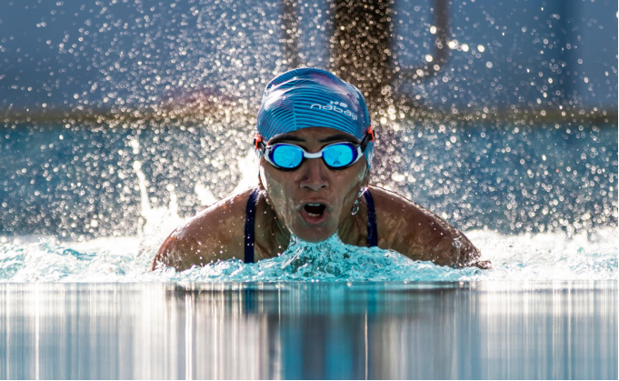 168体育资讯：十个诀窍让你游泳不会累！